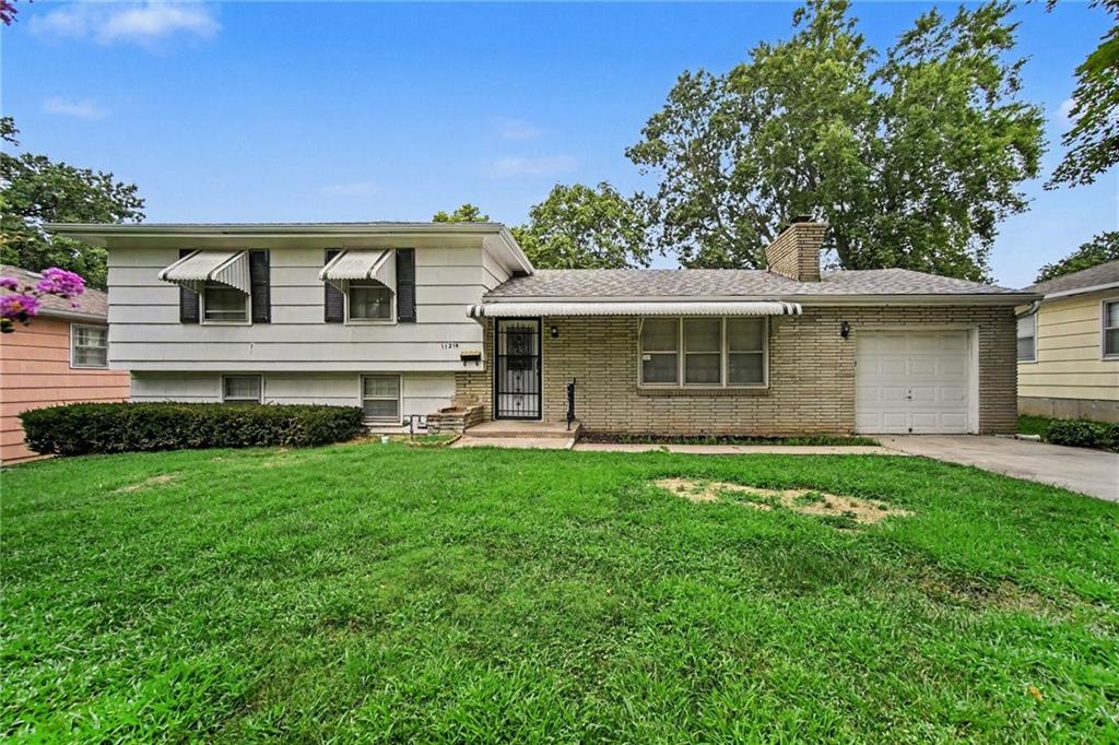 Photo of 11214 E 53rd Terrace Raytown MO 64133