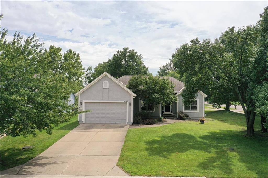 Photo of 18299 W 155th Terrace Olathe KS 66062