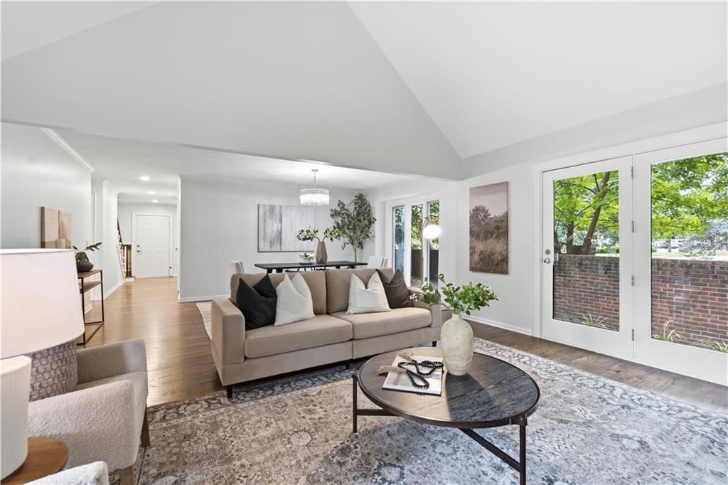 Photo of 5204 W 112th Street Leawood KS 66211