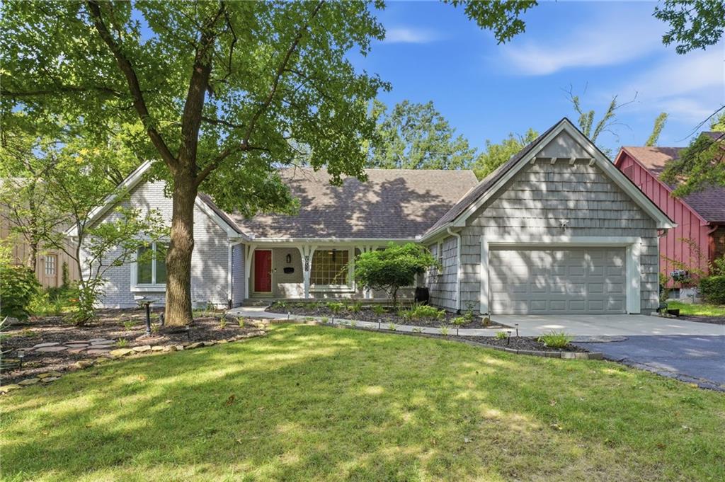 Photo of 9932 Roe Avenue Overland Park KS 66207