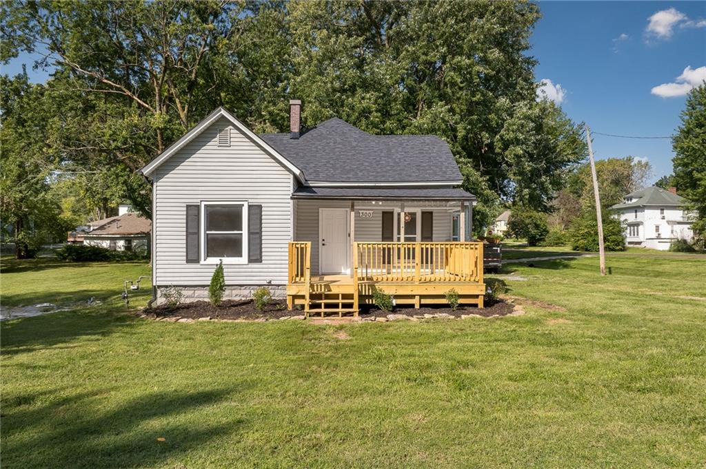Photo of 300 Maple Street Lathrop MO 64465