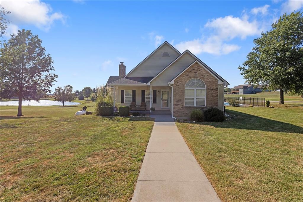 Photo of 7357 Valley View Circle Odessa MO 64076