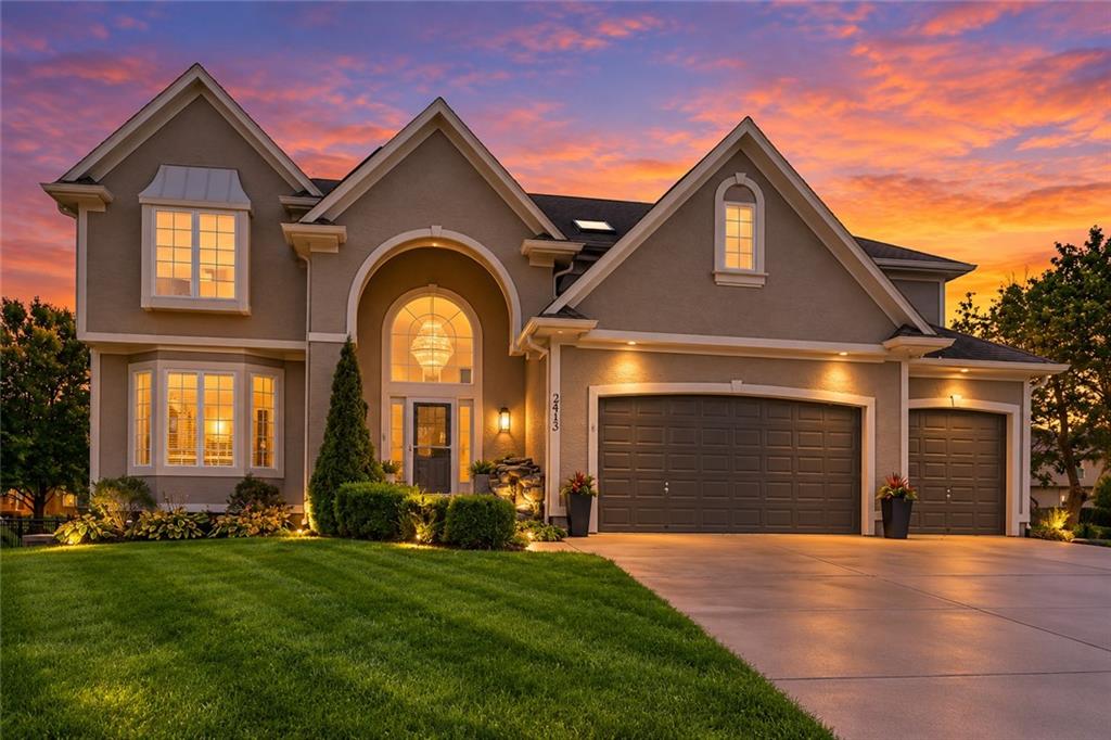 Photo of 2413 SW Regency Drive Lee's Summit MO 64082