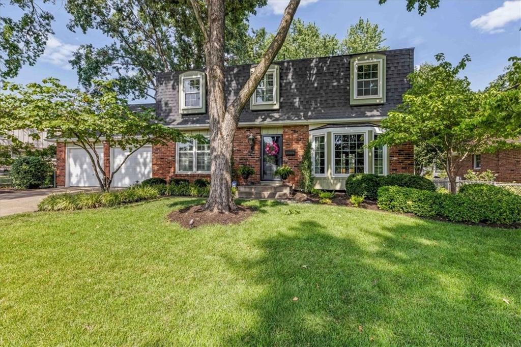 Photo of 9909 Knox Drive Overland Park KS 66212