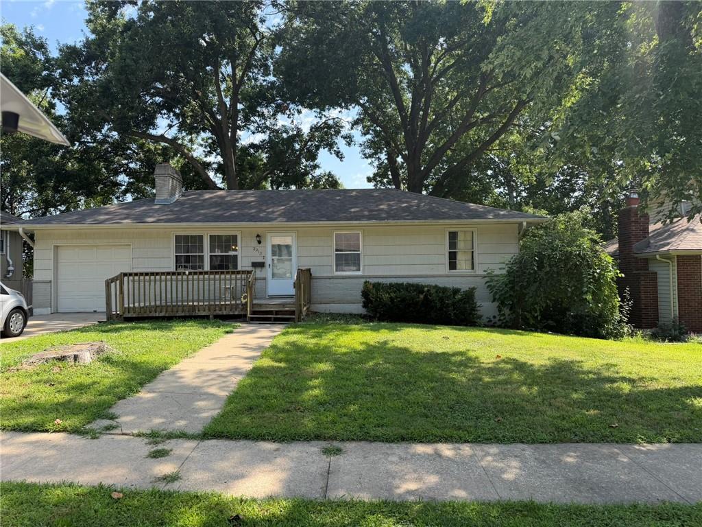 Photo of 3913 S Milton Drive Independence MO 64055