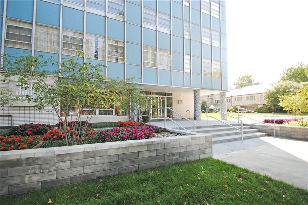 Photo of 333 W Meyer Boulevard #312 Kansas City MO 64113