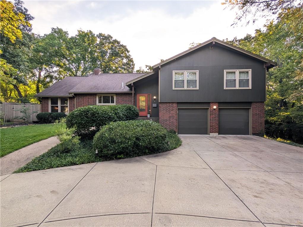 Photo of 10050 Roe Avenue Overland Park KS 66207