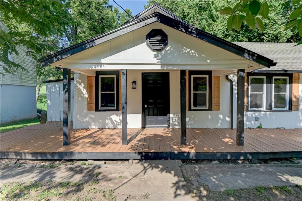 Photo of 6212 Eugene Field Road Kansas City MO 64119