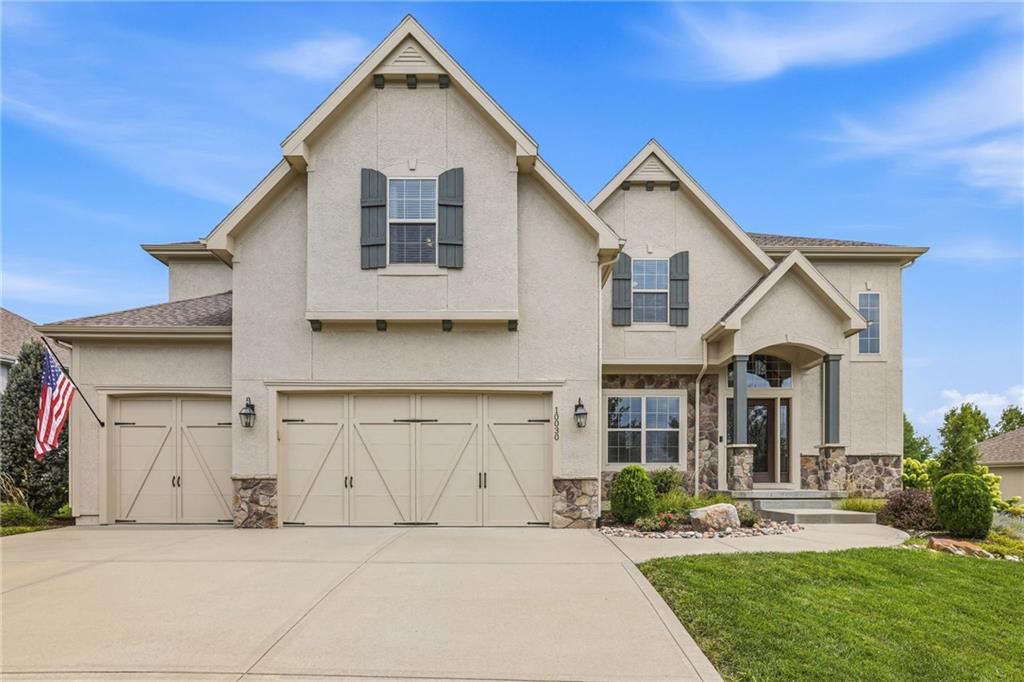 Photo of 10030 Warwick Street Lenexa KS 66220