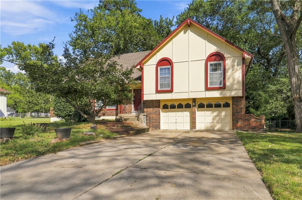 Photo of 6819 Caenen Avenue Shawnee KS 66216
