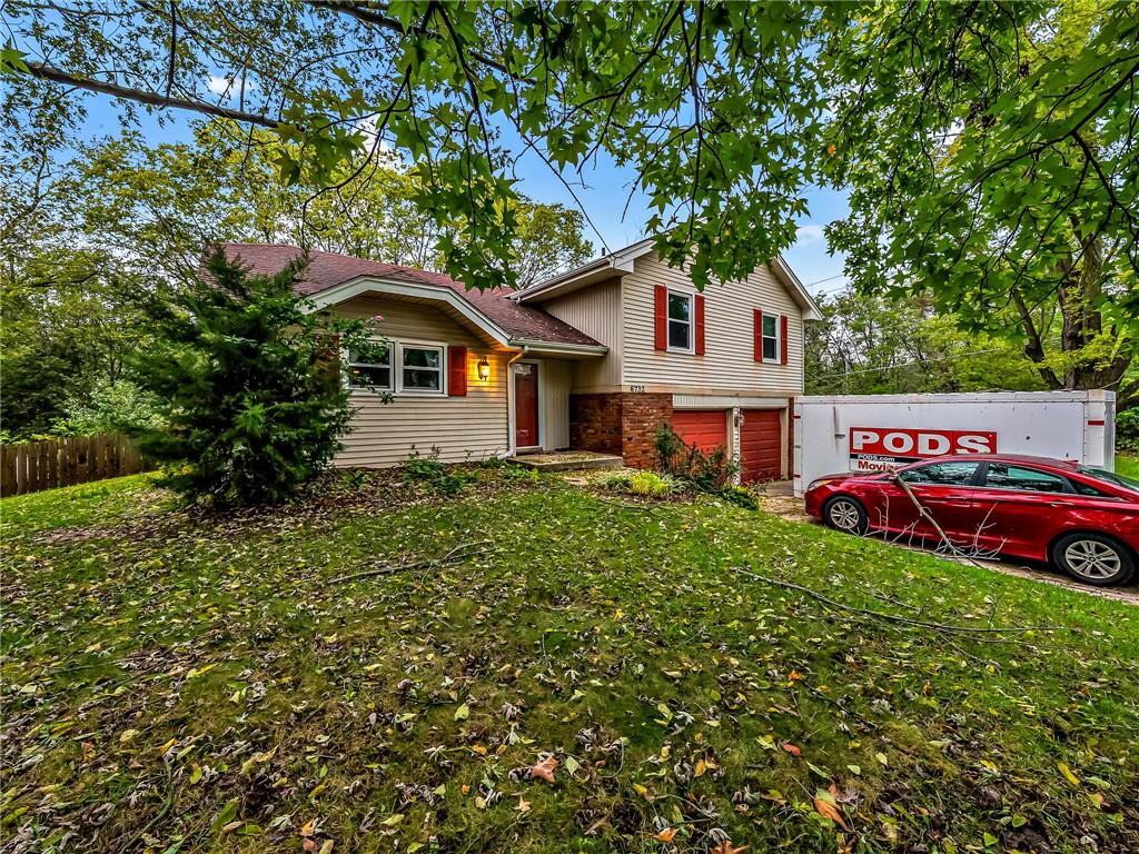 Photo of 6732 NW Hidden Valley Road Parkville MO 64152