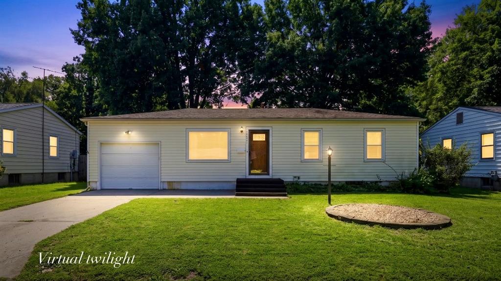 Photo of 16007 E 17th Street Independence MO 64050