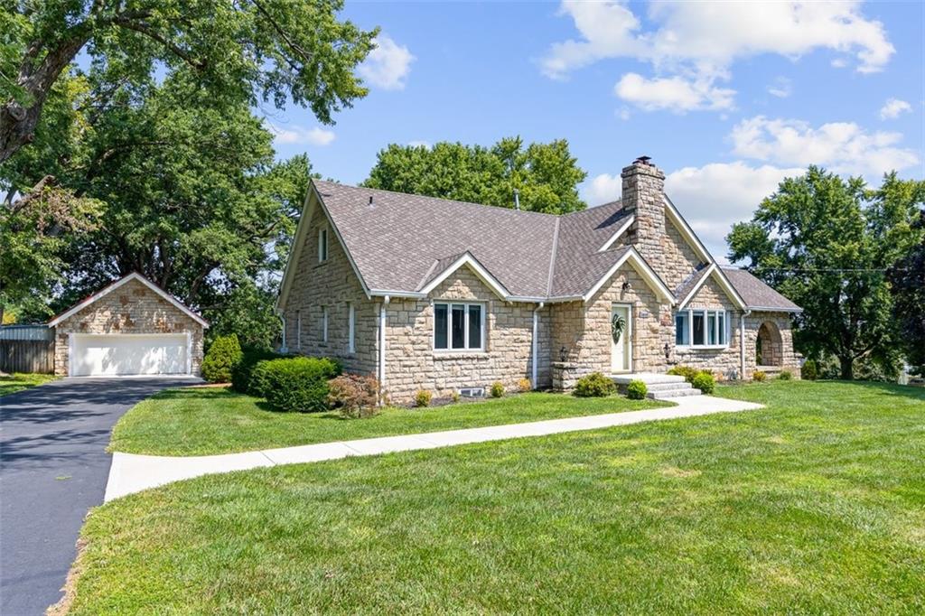 Photo of 5040 County Line Road Kansas City KS 66106