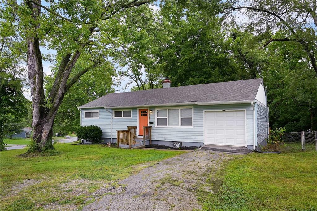 Photo of 11407 Delmar Avenue Kansas City MO 64134