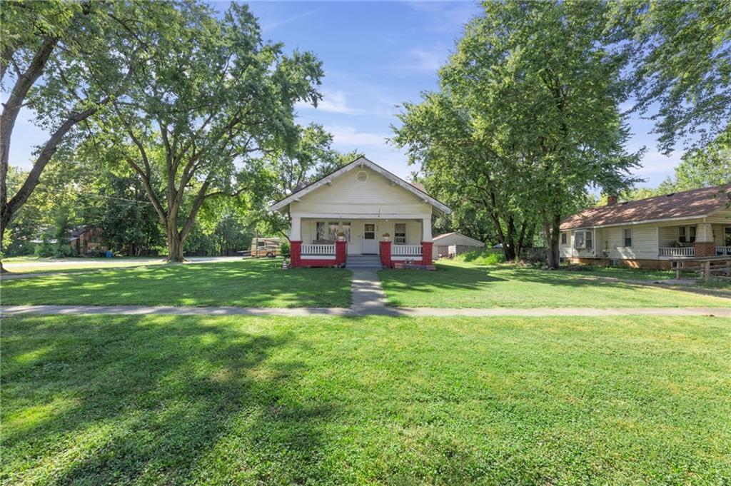 Photo of 202 N Vine Street Greeley KS 66033