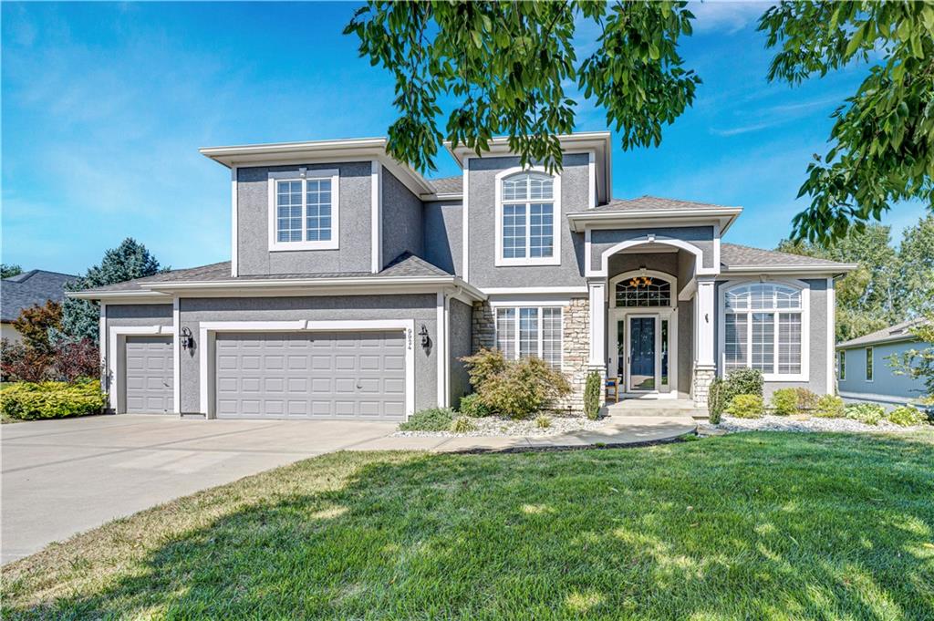 Photo of 9924 Skyview Lane Lenexa KS 66220