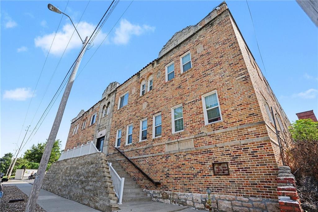 Photo of 3035 Harrison Street Kansas City MO 64109
