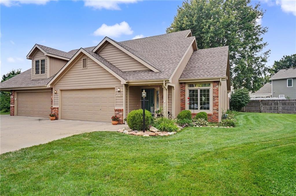 Photo of 2719 Larkspur Court Lawrence KS 66047