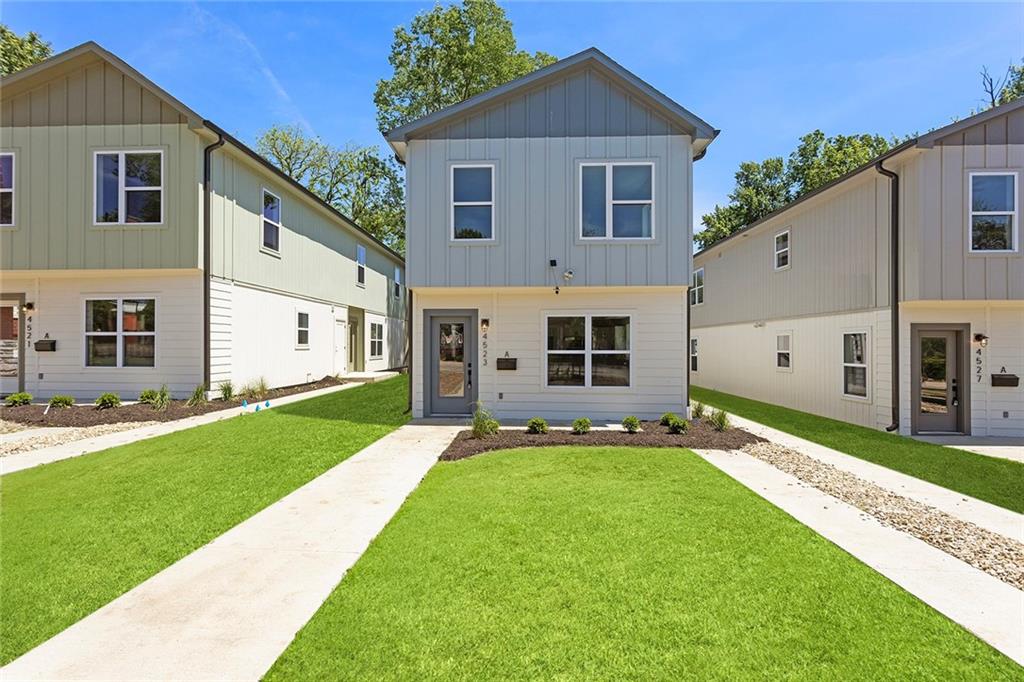 Photo of 4523 Forest Avenue #B Kansas City MO 64110