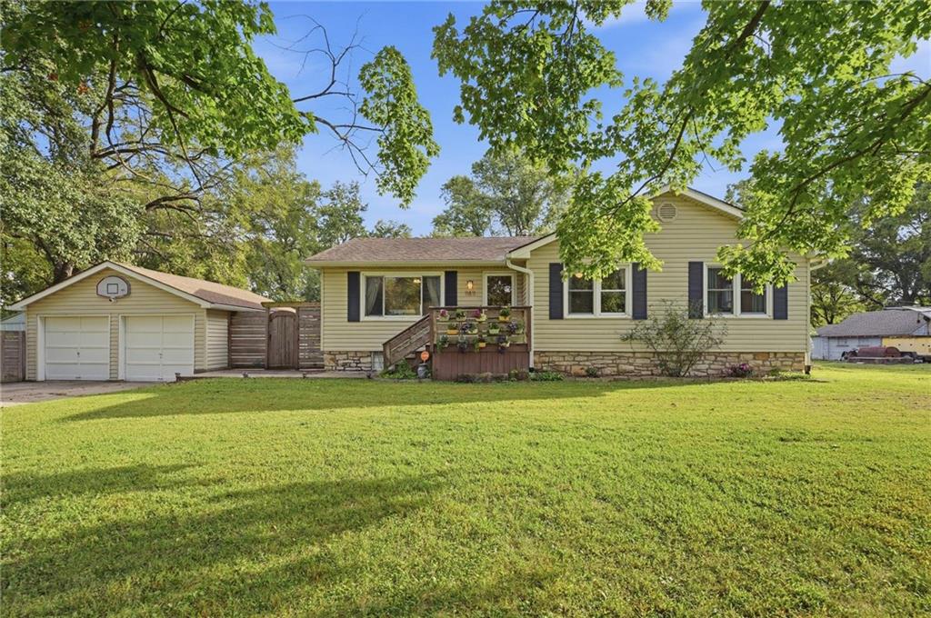 Photo of 11811 E 53 Street Kansas City MO 64133