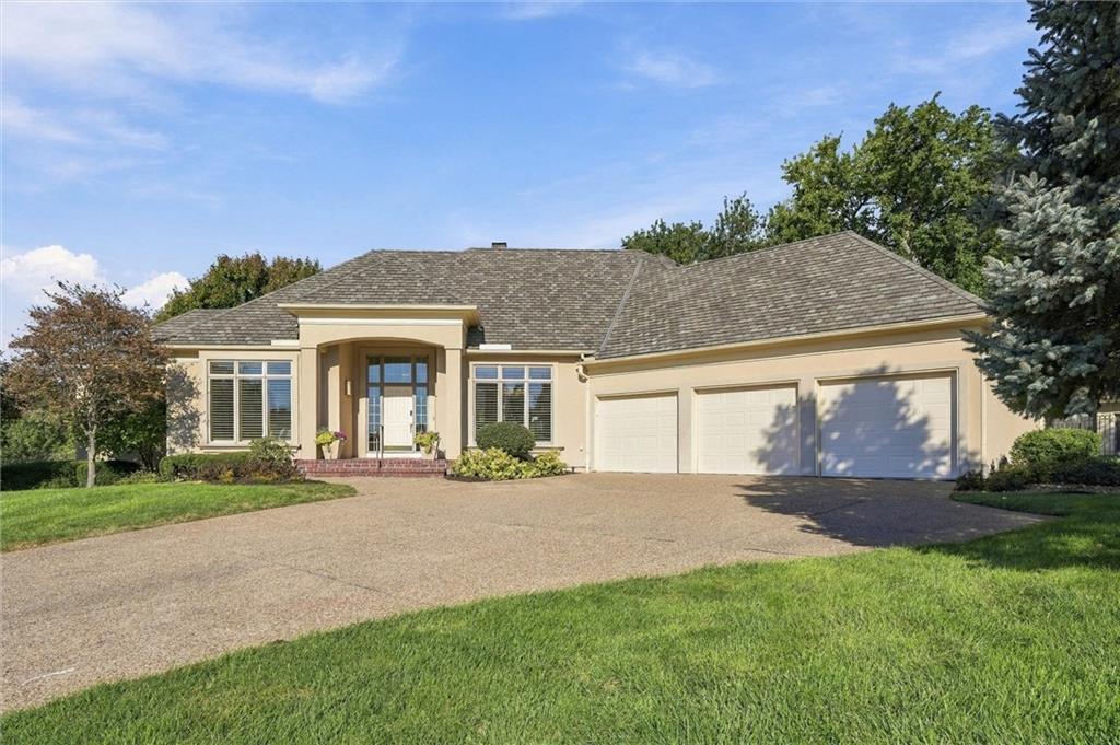 Photo of 11507 Cedar Street Leawood KS 66211