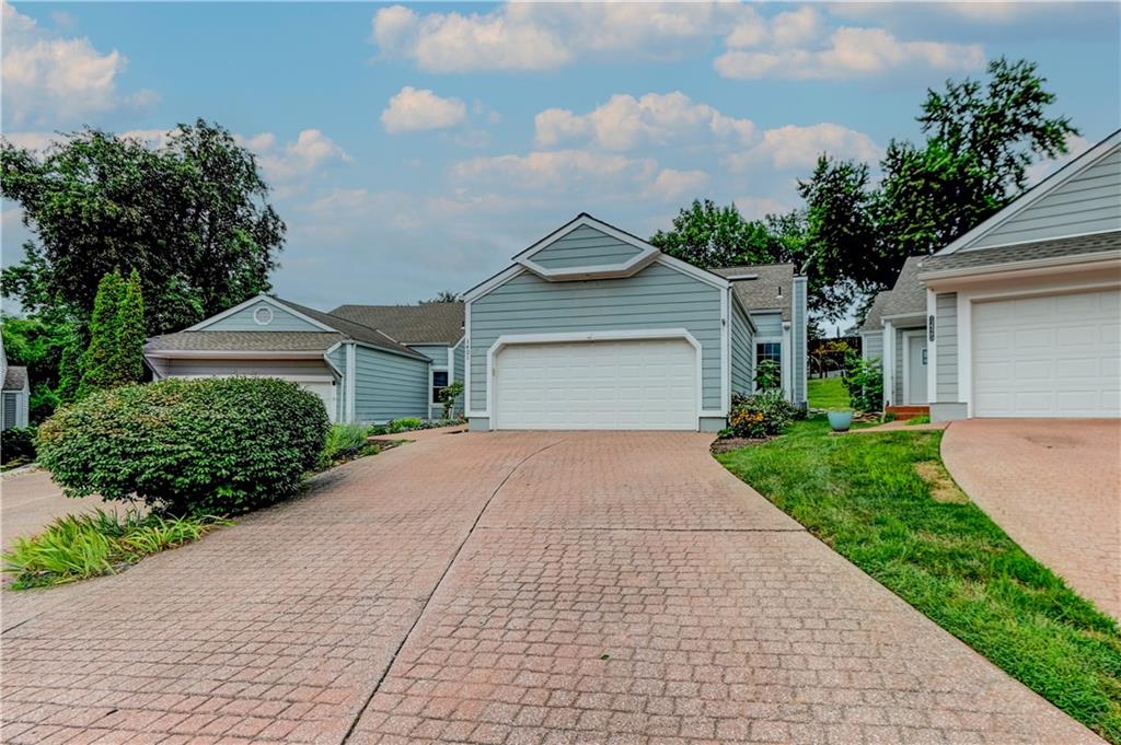 Photo of 1421 Birdseye Court Blue Springs MO 64015
