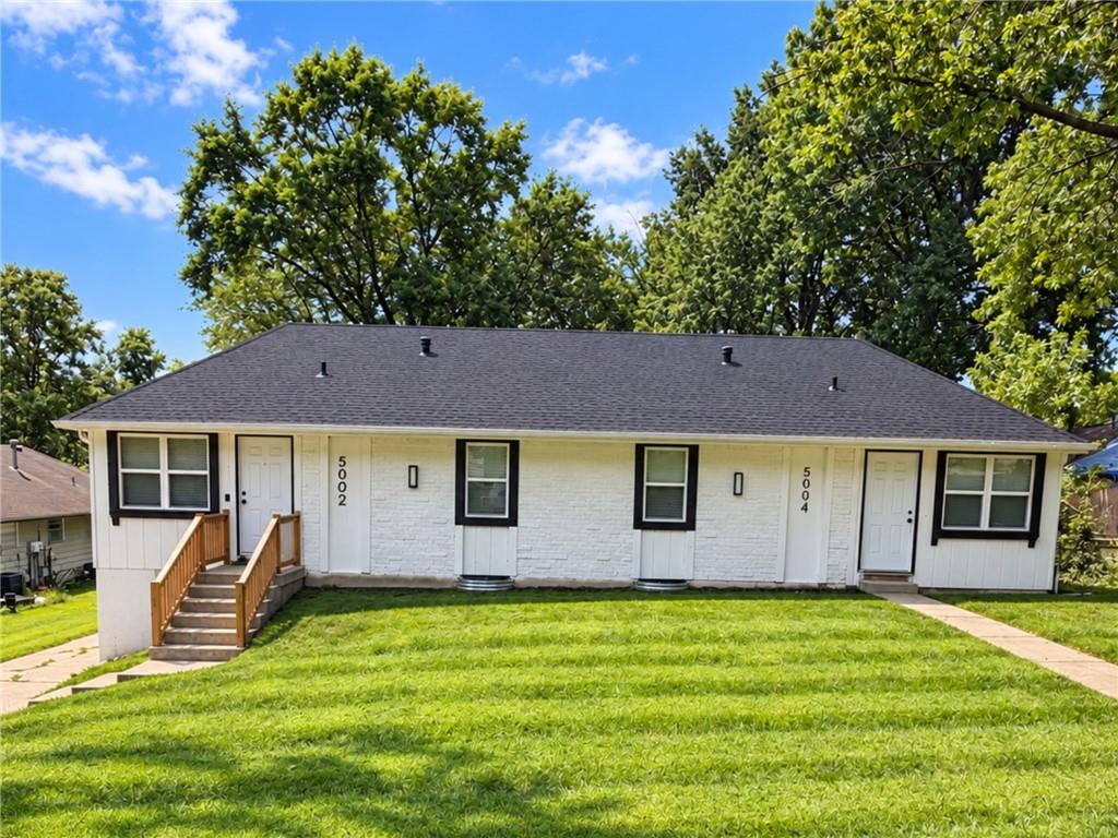 Photo of 5002-5004 N Topping Avenue Kansas City MO 64119