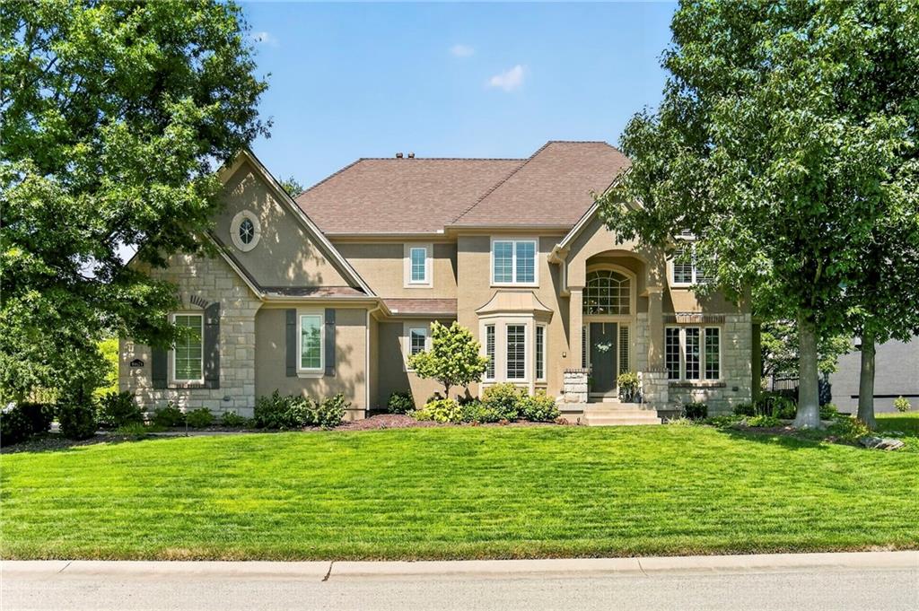 Photo of 16624 Rosewood Street Overland Park KS 66085