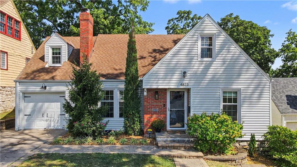 Photo of 4823 Terrace Street Kansas City MO 64112