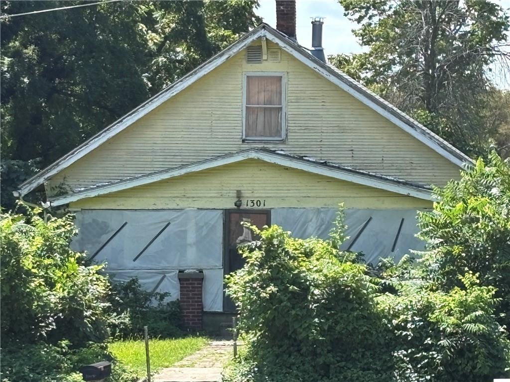 Photo of 1301 E Mechanic Avenue Independence MO 64050