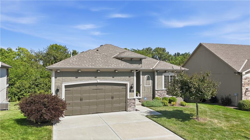 Photo of 11111 N Euclid Avenue Kansas City MO 64155