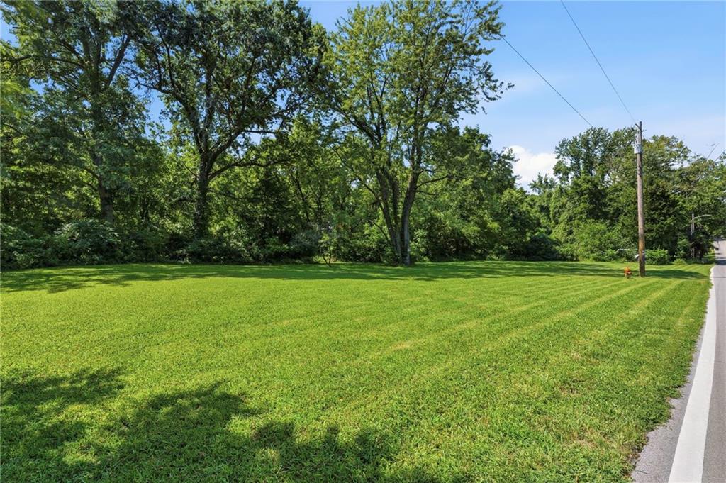 Photo of 13409 & 13411 Kemper Avenue Independence MO 64050