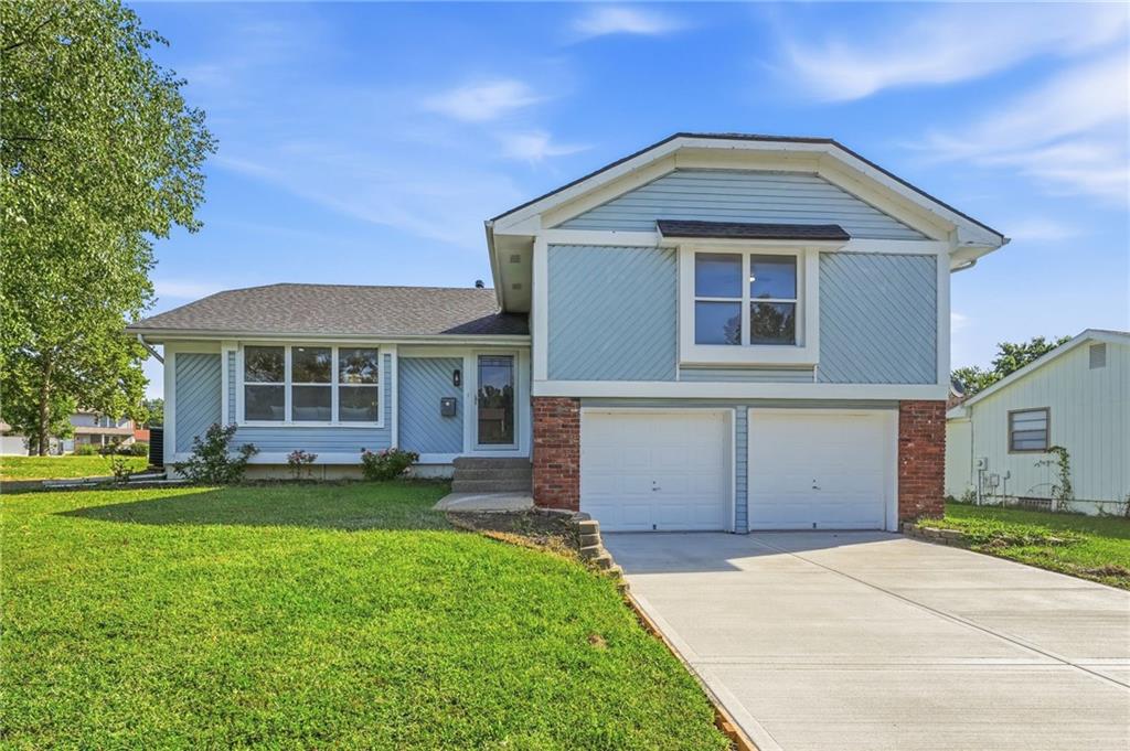 Photo of 6100 E 140th Place Grandview MO 64030