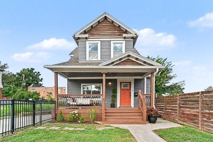 Photo of 3012 Flora Avenue Kansas City MO 64109