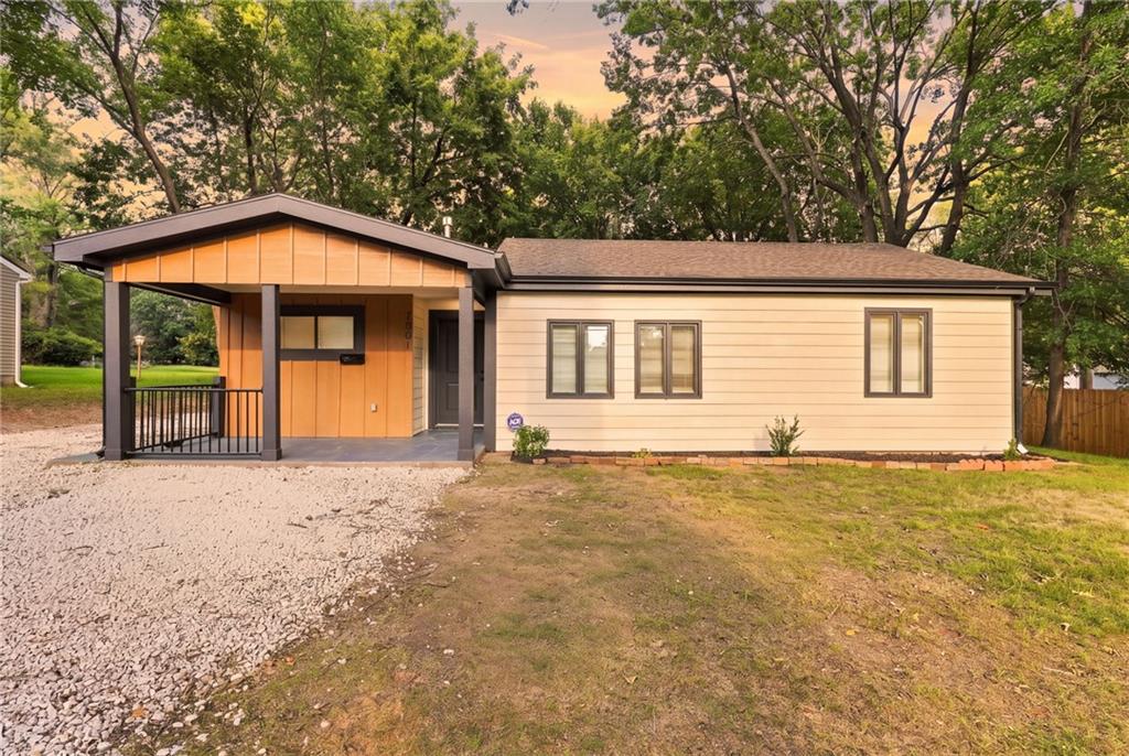 Photo of 7001 Raytown Road Raytown MO 64133