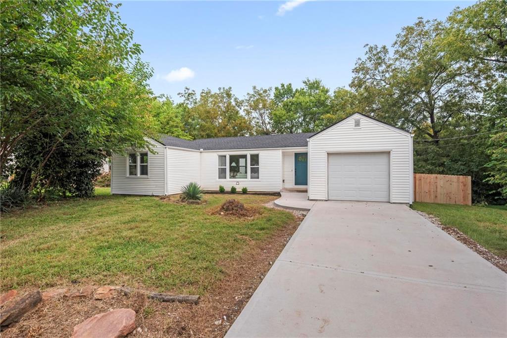 Photo of 616 N Willie Street Olathe KS 66061