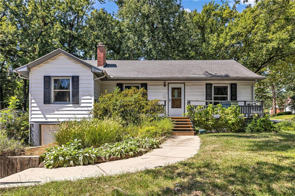 Photo of 5530 N Spruce Avenue Kansas City MO 64119