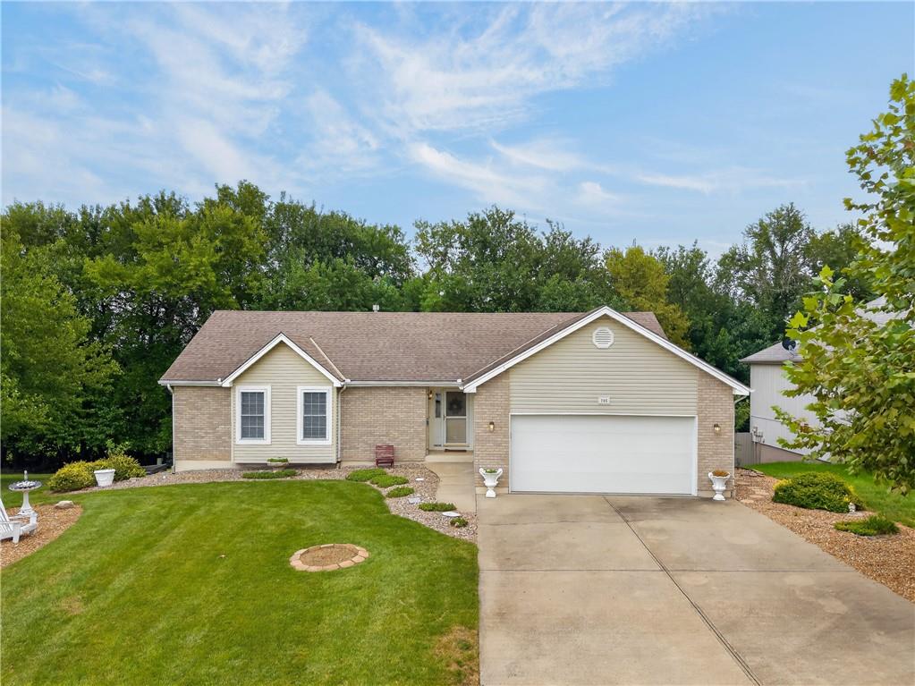 Photo of 705 Pine Crest Avenue Kearney MO 64060