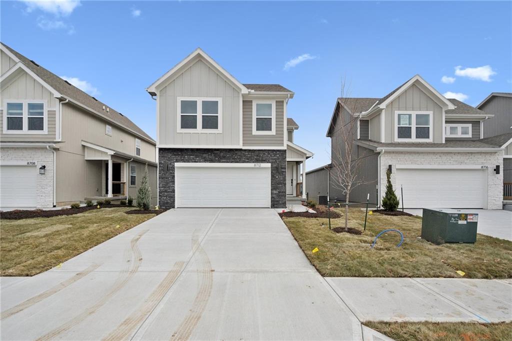 Photo of 8712 SW Brickell Drive Blue Springs MO 64064