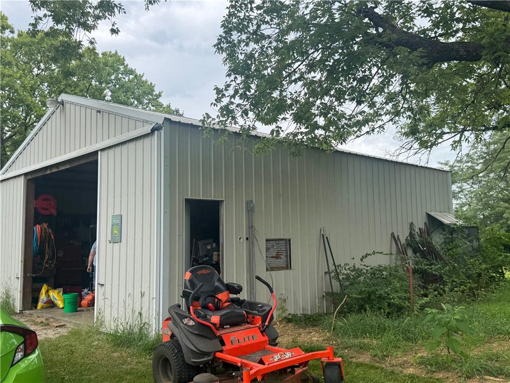 Photo of 16235 S Burlingame Road Burlingame KS 66413
