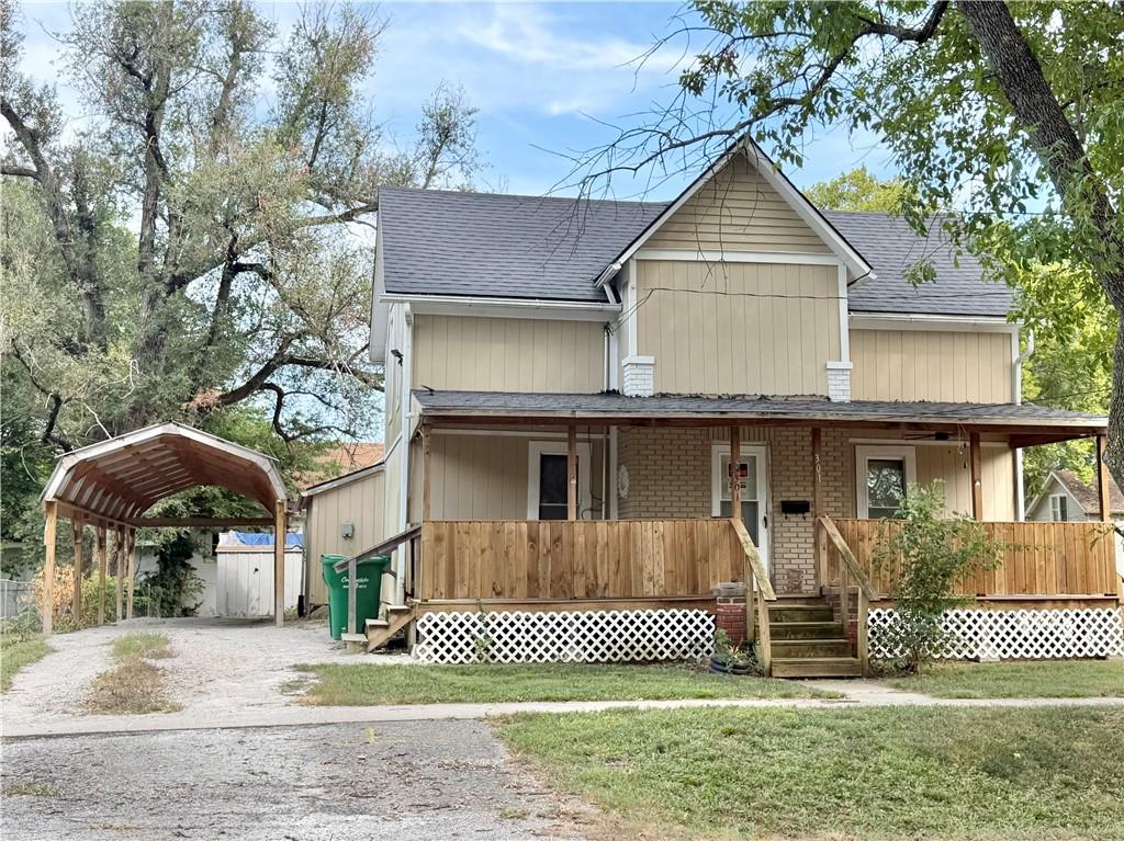 Photo of 301 N High Street Butler MO 64730