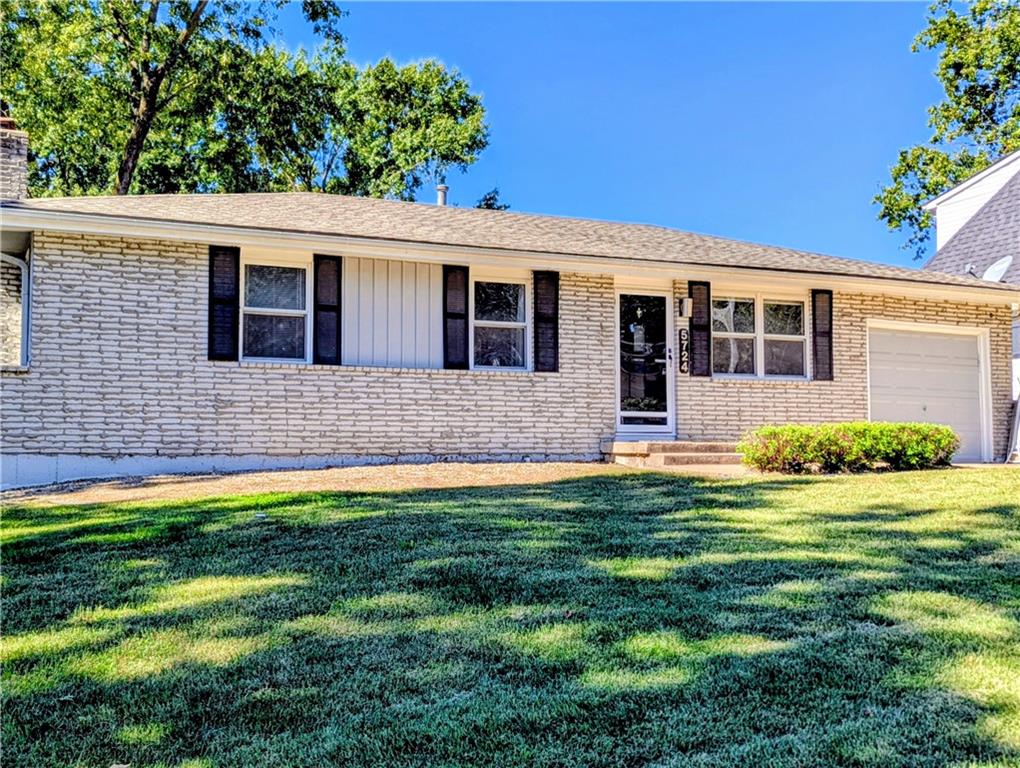 Photo of 5724 N Denver Avenue Kansas City MO 64119