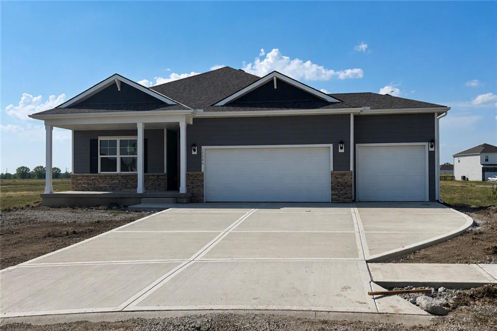 Photo of 17806 Green Road Gardner KS 66030