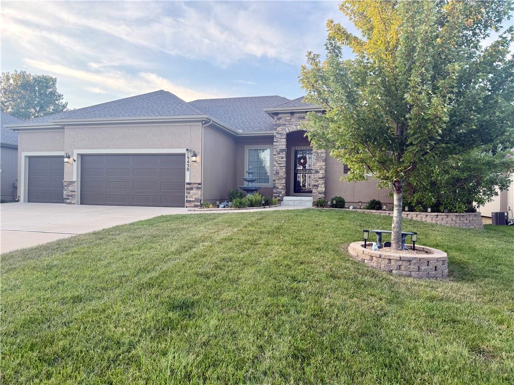 Photo of 19430 W 200th Terrace Spring Hill KS 66083