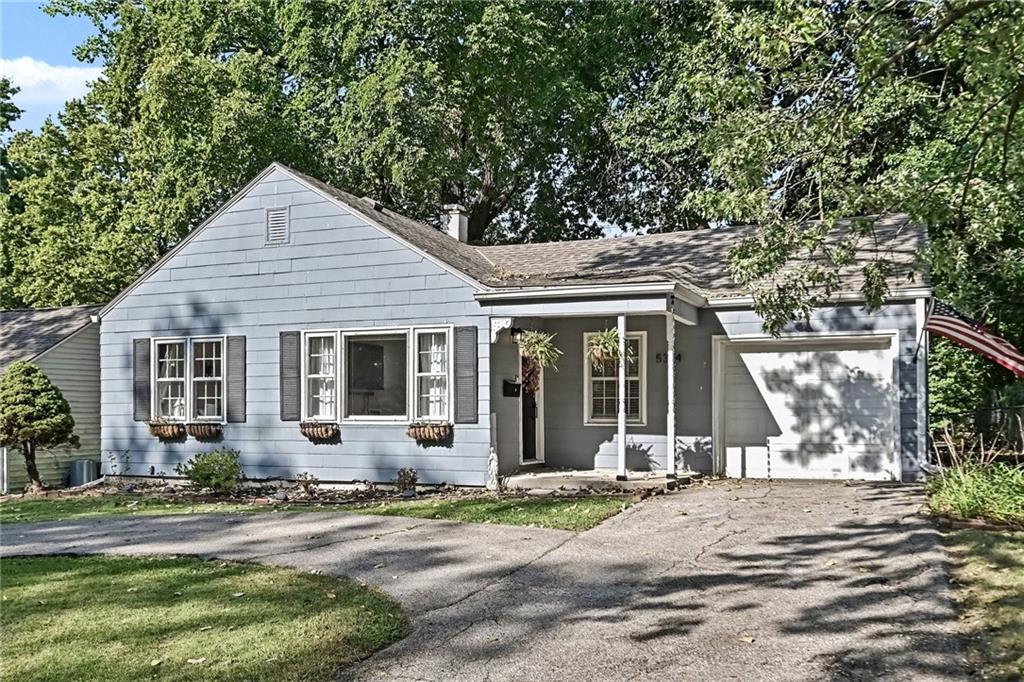 Photo of 5344 Nall Avenue Roeland Park KS 66202