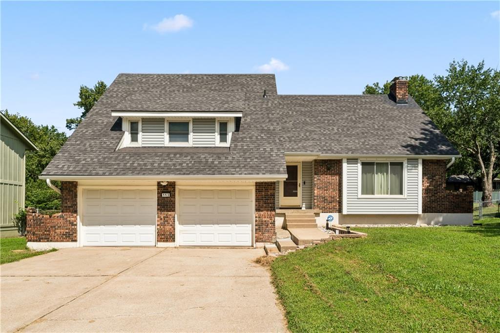 Photo of 113 SE Mount Vernon Drive Blue Springs MO 64014