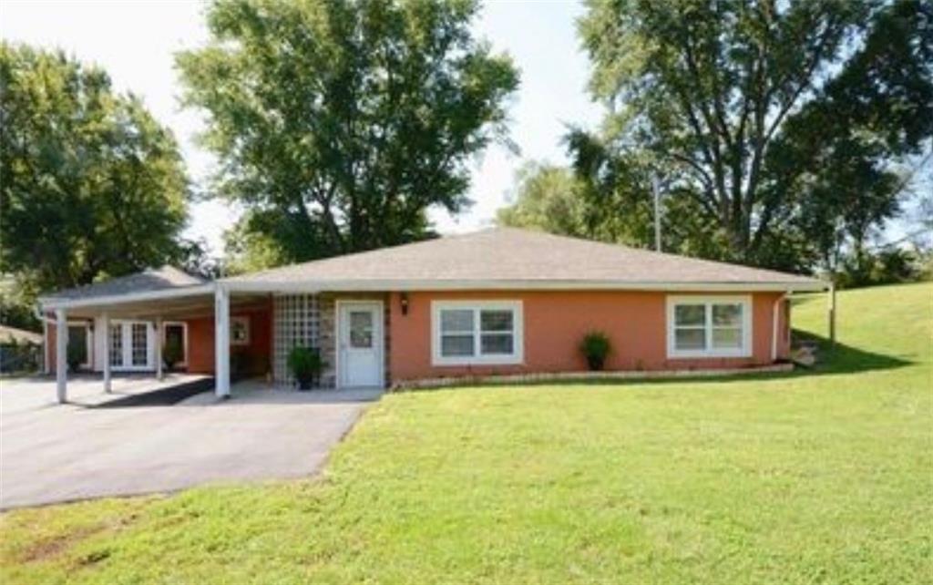 Photo of 6207 Leavenworth Road Kansas City KS 66104