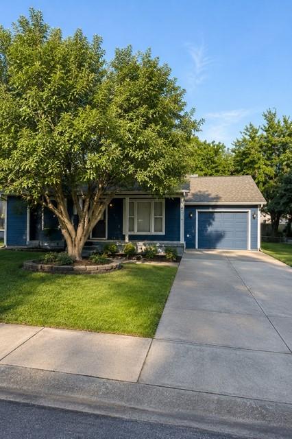 Photo of 7604 Juniper Street Prairie Village KS 66208