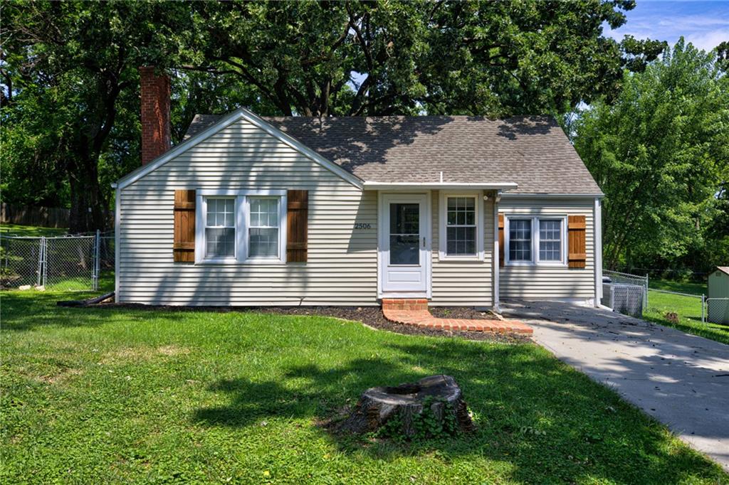 Photo of 2506 NE 46th Street Kansas City MO 64116