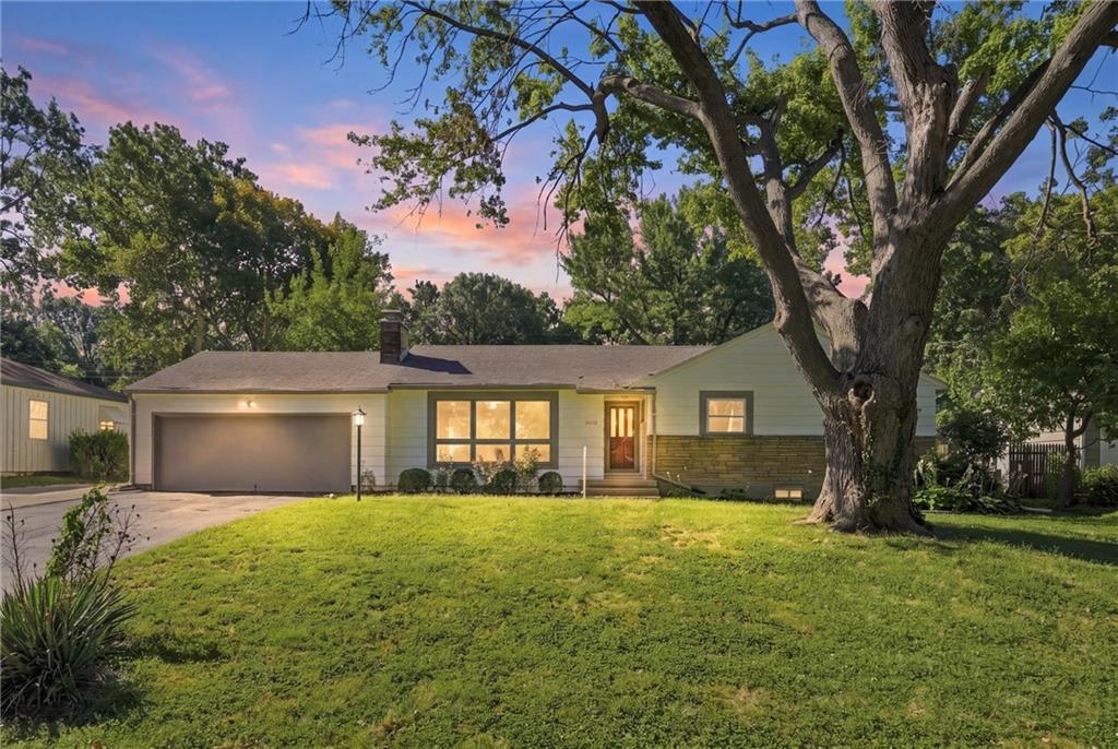 Photo of 6717 65th Terrace Mission KS 66202